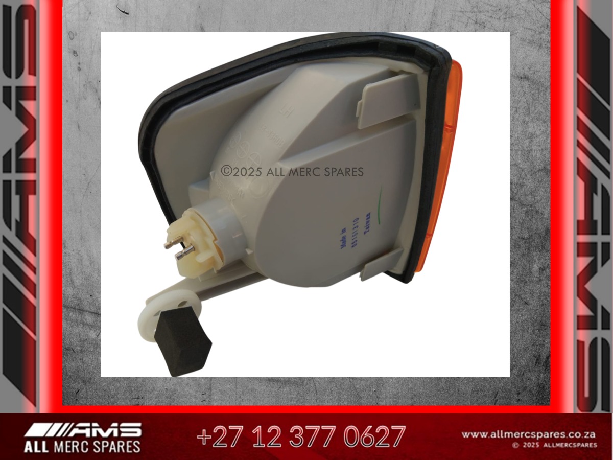 NEW MERCEDES W126 LEFT FRONT CORNER LAMP – NOW IN STOCK