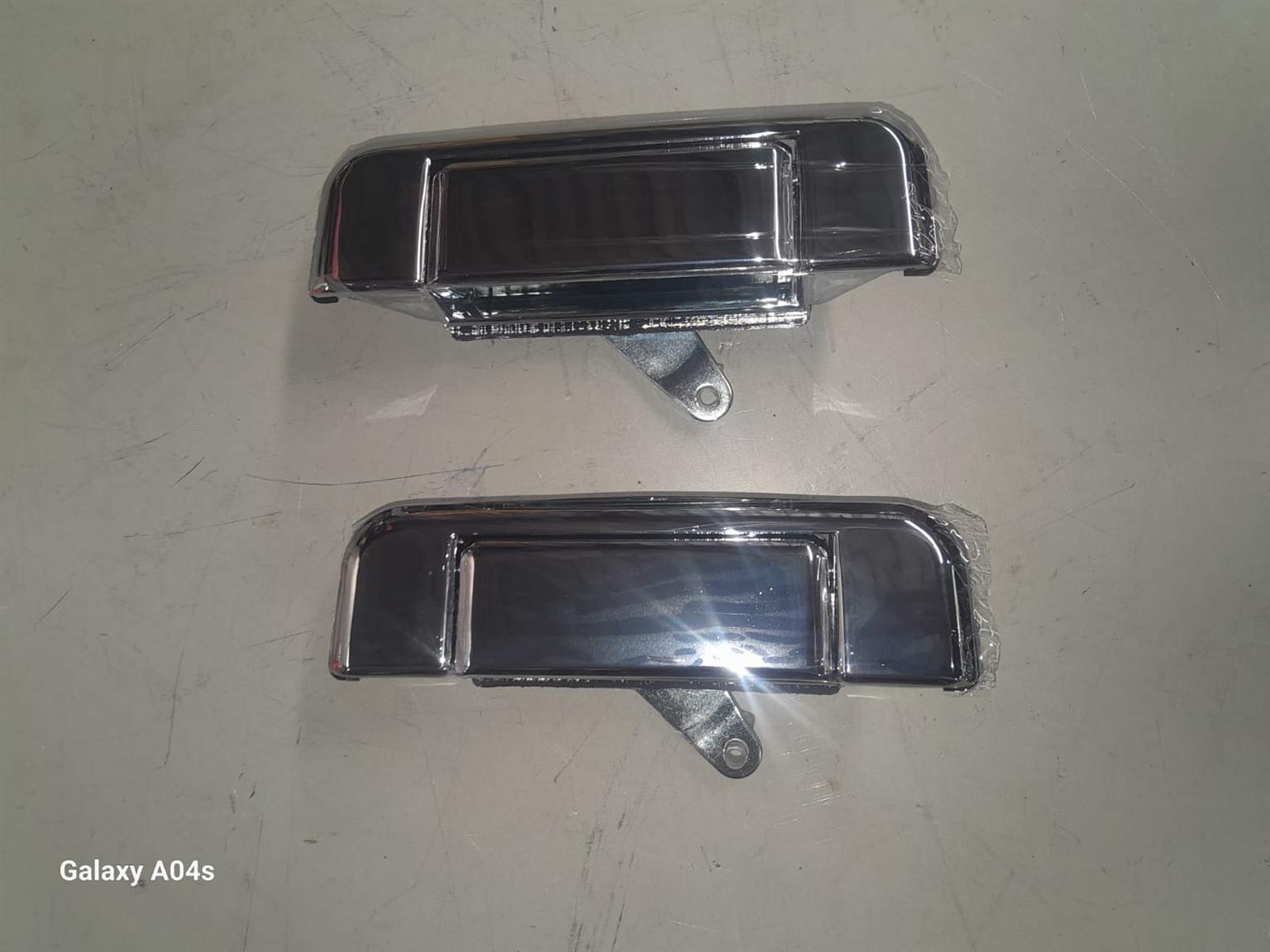TOYOTA HILLUX TAILGATE HANDLES FOR SALE - Private Seller TOYOTA HILLUX TAILGATE HANDLES FOR SALE - Private Seller