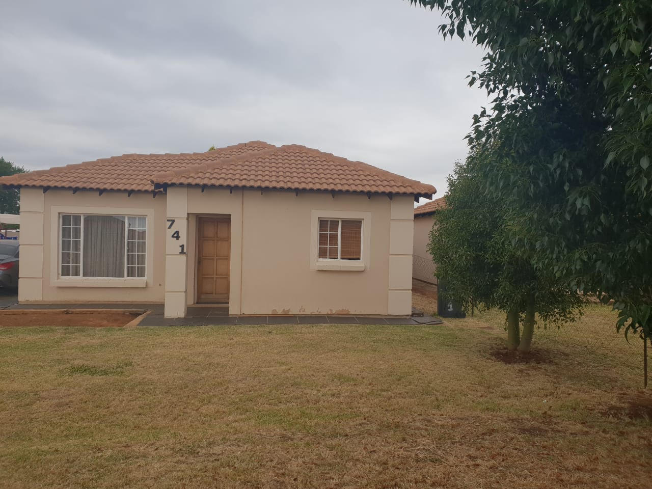 Forsale Houses 3 Bedrooms Garden Rosslyn Listings And Prices Waa2