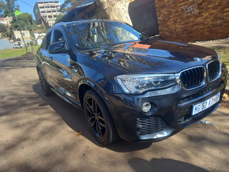 2017 BMW X4 XDRIVE 2.0D AUTOMATIC, BLACK, 120000KMS Full Service History, SPARE KEY.