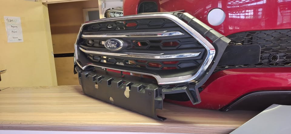 2023 FORD ECOSPORT MAIN GRILL AVAILABLE FOR SALE - Private Seller 2023 FORD ECOSPORT MAIN GRILL AVAILABLE FOR SALE - Private Seller