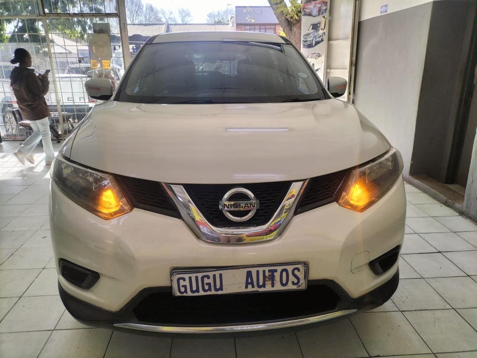 2017 NISSAN XTRAIL 2.0 MANUAL WHITE PETROL SPARE KEY122.000KM