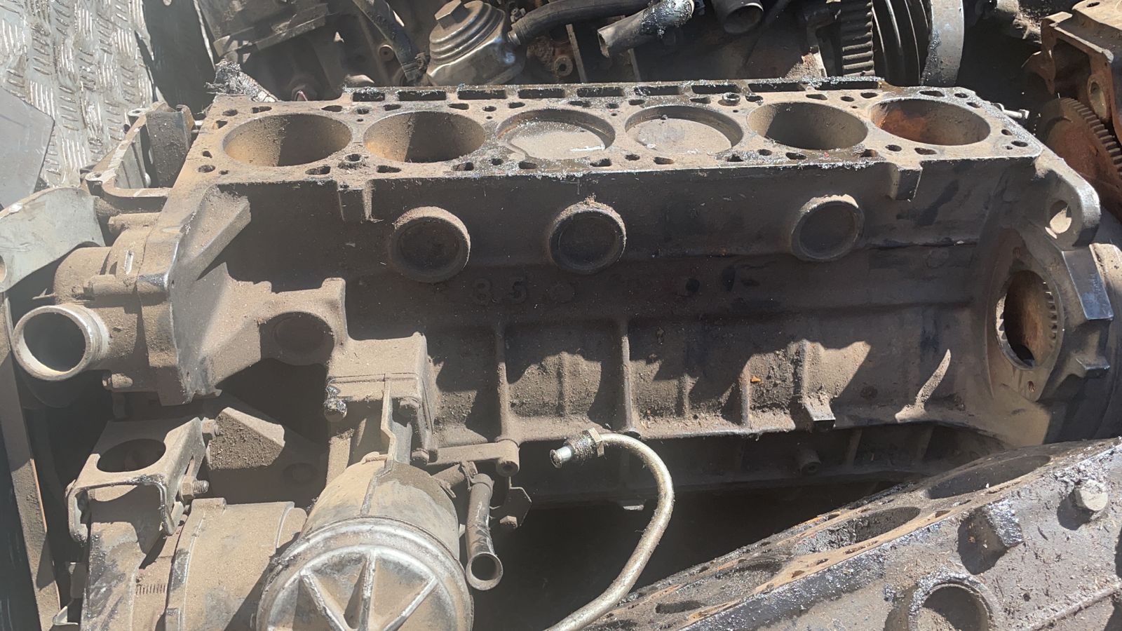 BMW 325 SUB ASSEMBLY (CYLINDER HEADS AVAILABLE)