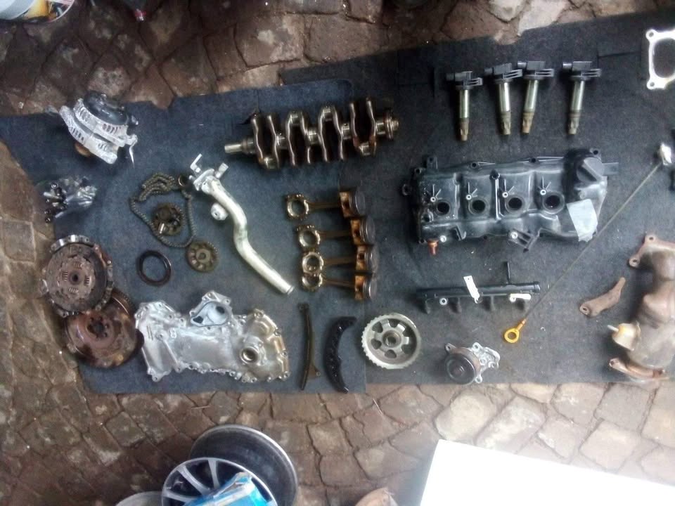 Toyota Etios engine parts - Private Seller Toyota Etios engine parts - Private Seller