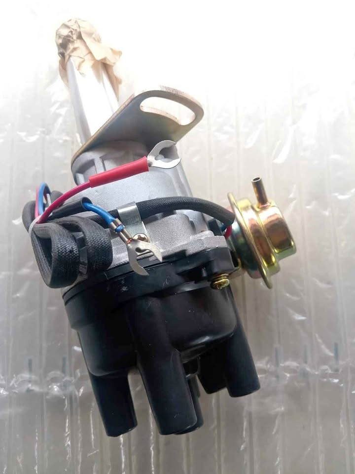 Ford courier 1.8/2.0 f2/f8 electric distributor Ford courier 1.8/2.0 f2/f8 electric distributor