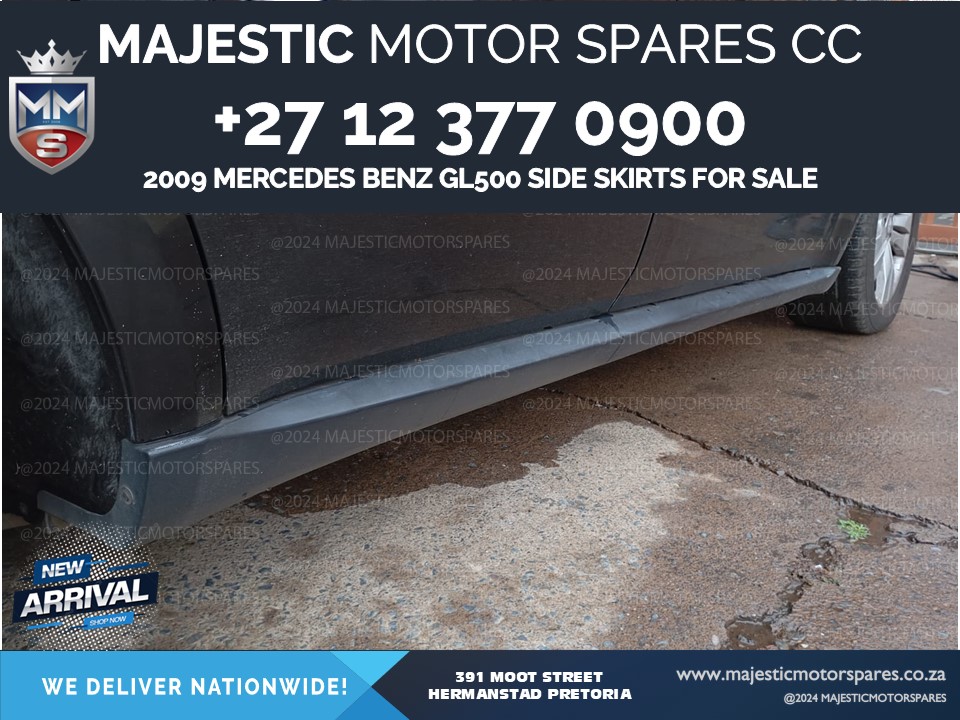 Side Skirts for 2009 Mercedes GL500 – Second-Hand for Sale - Private Seller Side Skirts for 2009 Mercedes GL500 – Second-Hand for Sale - Private Seller