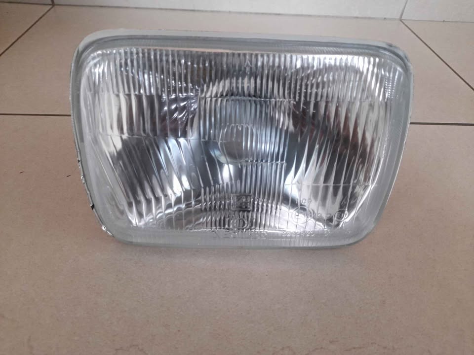 MITSUBISHI COLT 1994/02 BRAND NEW HEADLIGHTS FORSALE