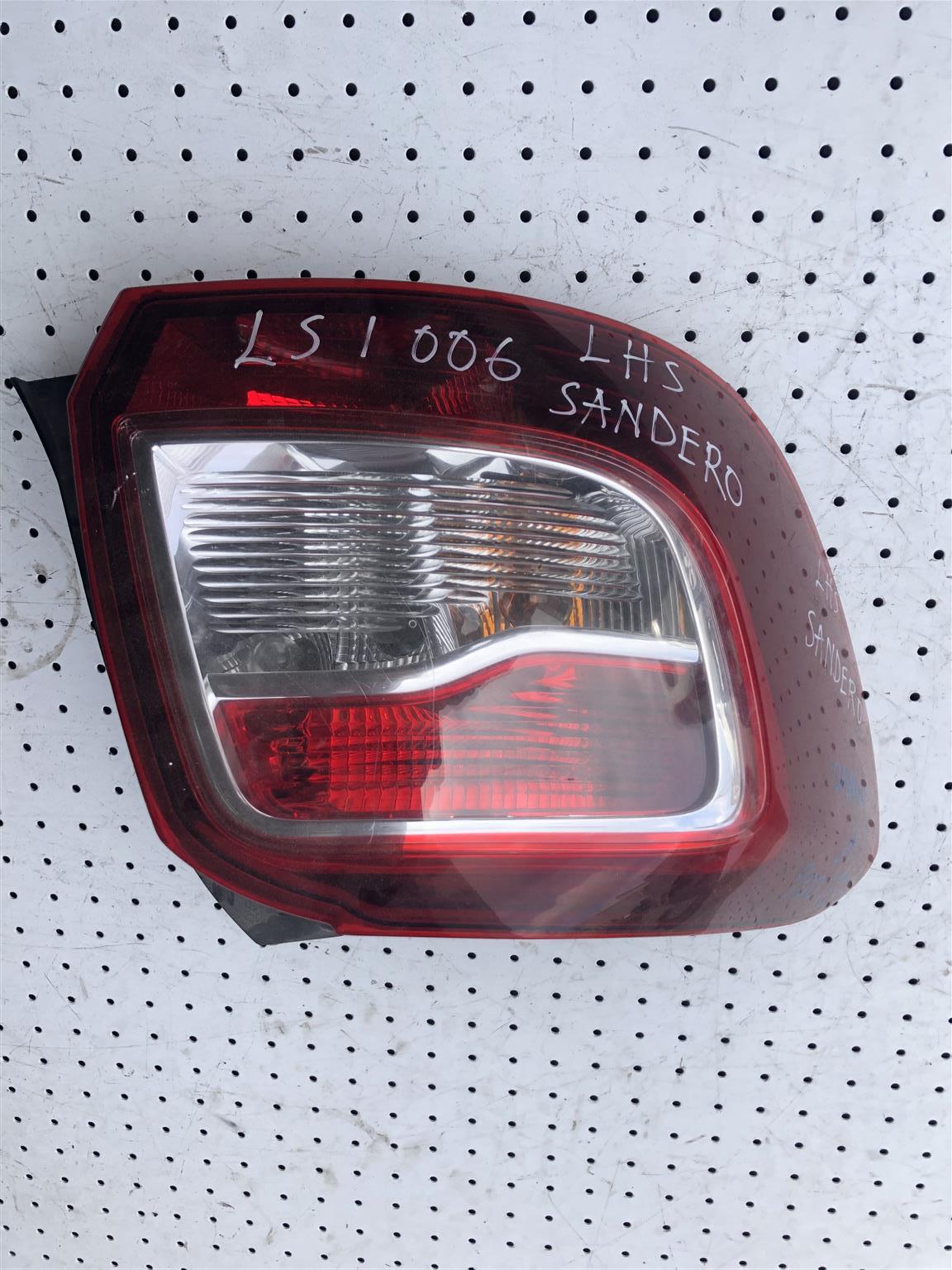 RENAULT SANDERO LEFT TAIL LIGHT (LS1-006) - Private Seller
