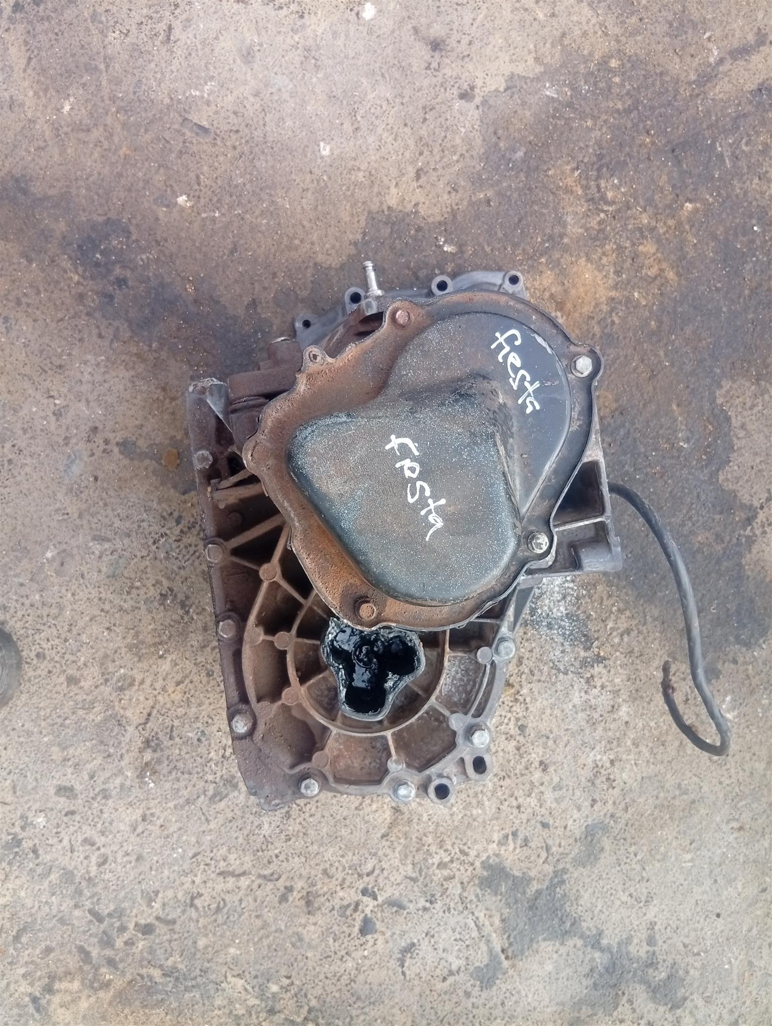 2008-2014 Ford fiesta 1.4 manual 5 speed gearbox - Private Seller 2008-2014 Ford fiesta 1.4 manual 5 speed gearbox - Private Seller