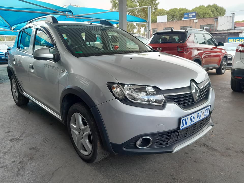 2015 RENAULT SANDERO STEPWAY 1.0 TURBO 900T