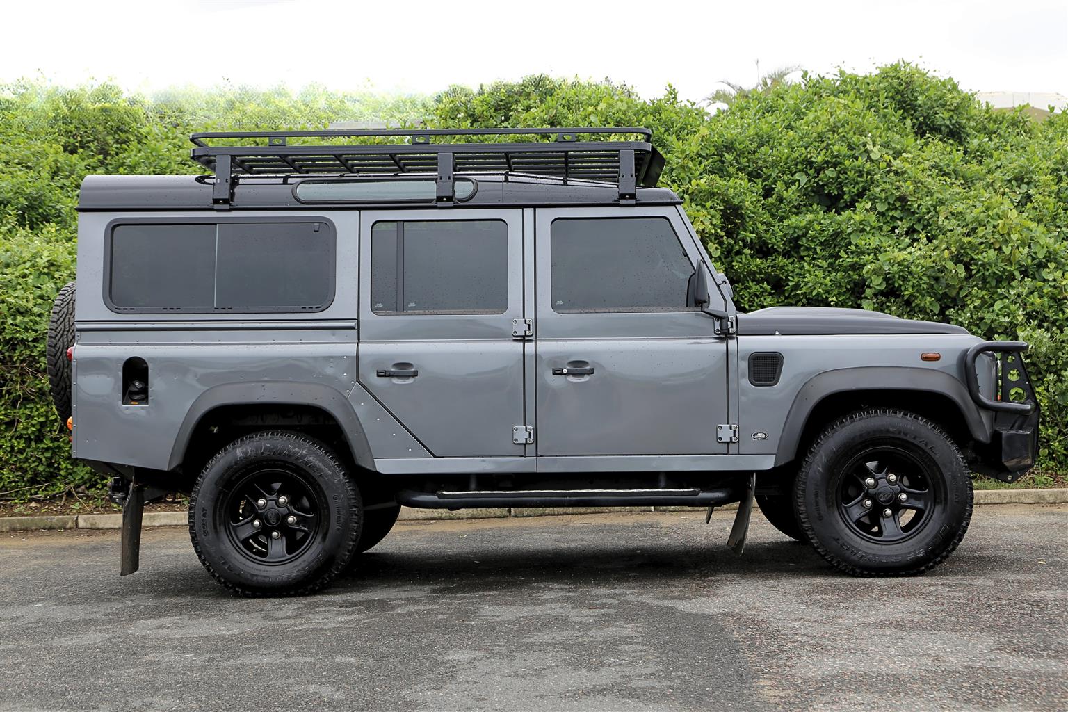 2015 Land Rover Defender 110 2.2 Station Wagon Km 85 706 FSH Grey One ...