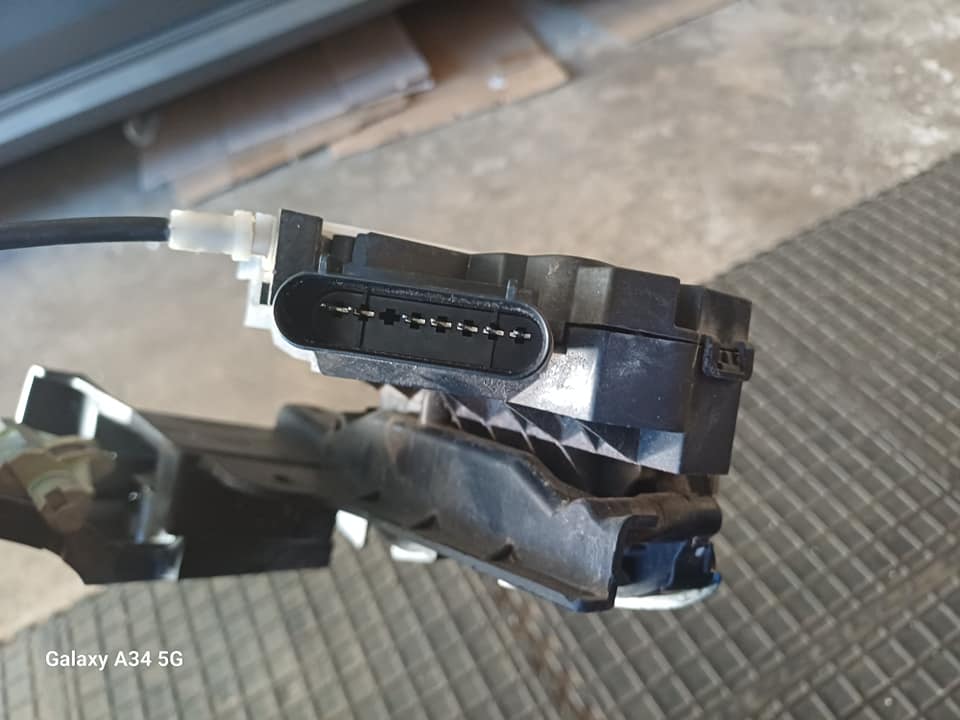 Ford ranger door lock - Private Seller Ford ranger door lock - Private Seller