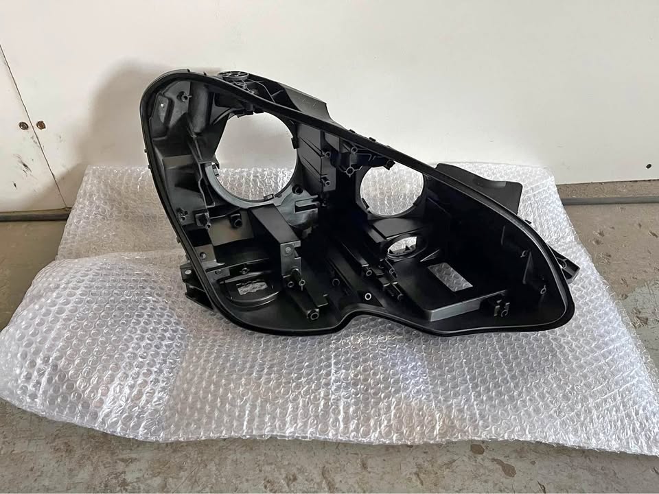 Mercedes Benz C class  w204 Preface headlight housing (case) 2008-2010