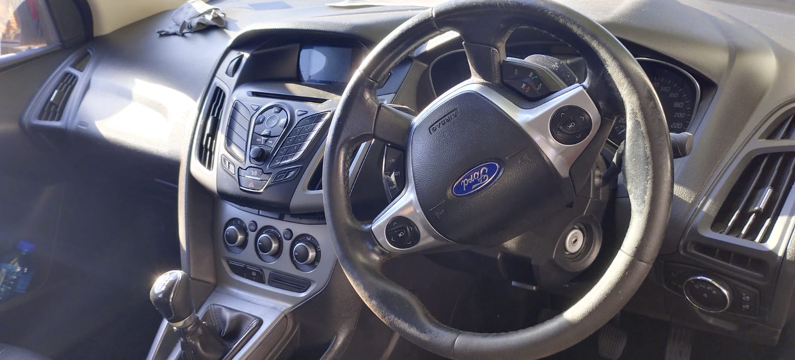 2012 FORD FOCUS 1.6 STRIPPING FOR SPARES