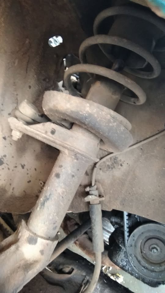 OPEL ASTRA FRONT SHOCK FOR SALE - Private Seller