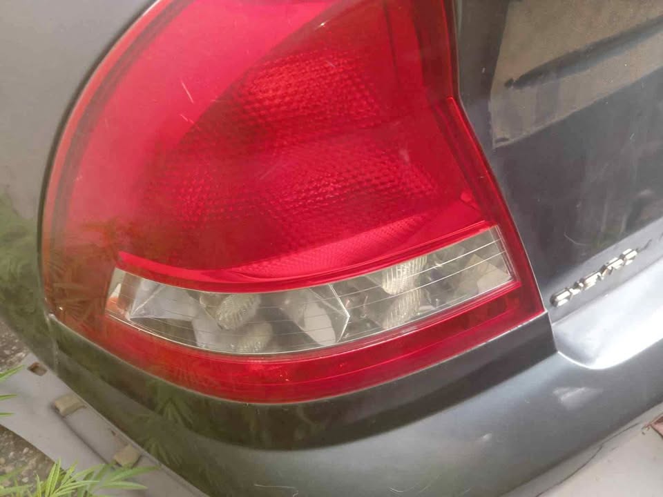 Chevrolet lumina 2006 lhs taillight - Private Seller Chevrolet lumina 2006 lhs taillight - Private Seller