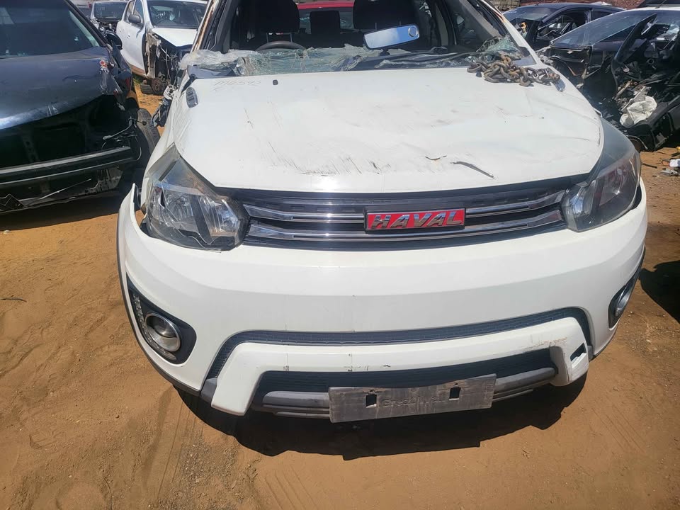 Gwm haval H1 stripping for spares - Private Seller Gwm haval H1 stripping for spares - Private Seller