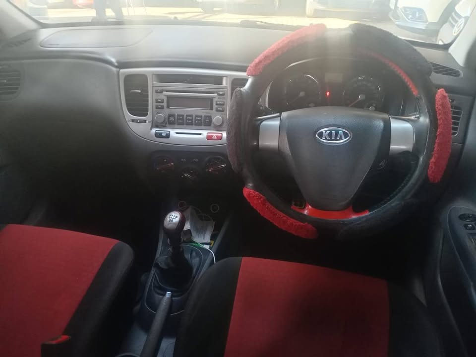 Kia Rio CVVT 1.4 Manual petrol