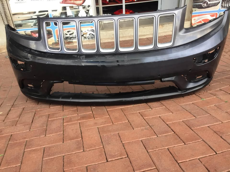 Jeep Cherokee bumper for sell in good condition nice and clean - Private Seller Jeep Cherokee bumper for sell in good condition nice and clean - Private Seller