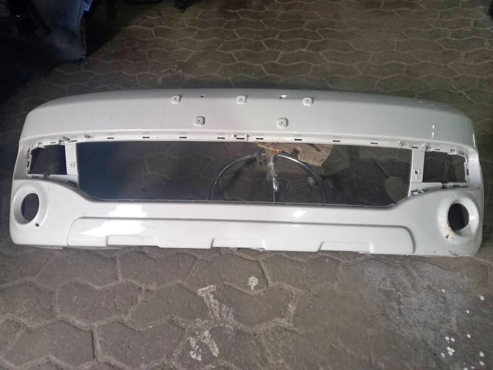2010 - Unward GWM STEED 5 Bakkie Front Bumper. - Private Seller 2010 - Unward GWM STEED 5 Bakkie Front Bumper. - Private Seller