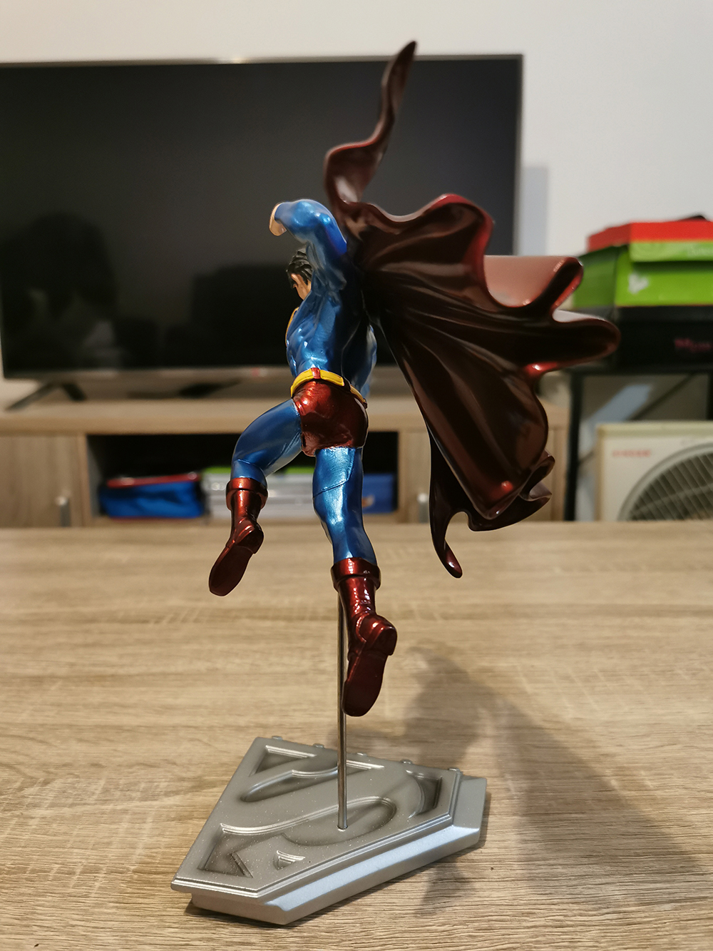 Superman DC Collectables Man Of Steel Statue (New In Box)