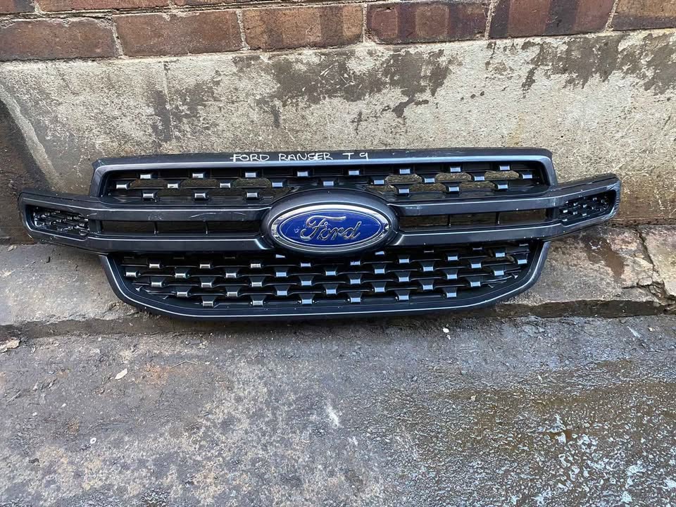 Ford Ranger T9 Front Grill. - Private Seller Ford Ranger T9 Front Grill. - Private Seller