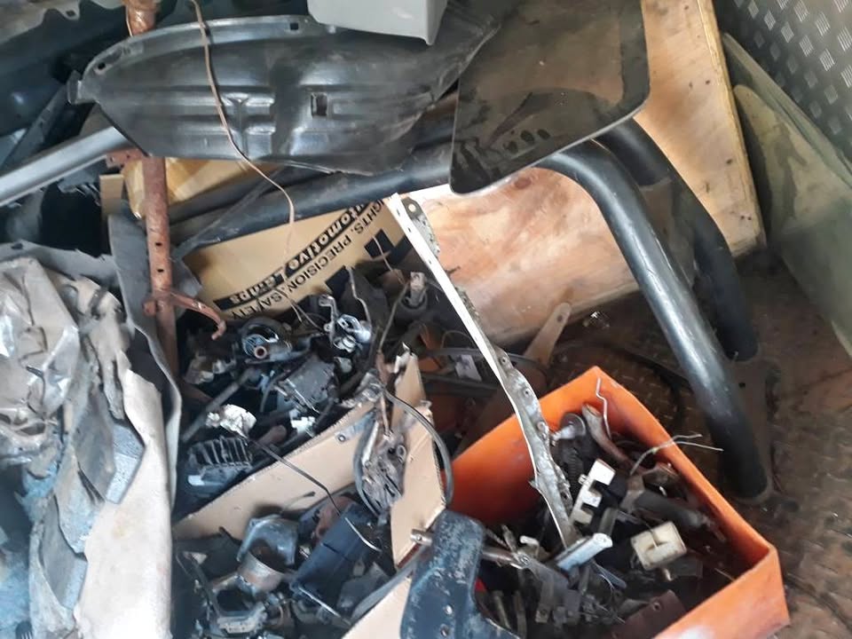 Toyota Hilux Bulldog Double Cab Roll Bar For Sale - Private Seller Toyota Hilux Bulldog Double Cab Roll Bar For Sale - Private Seller