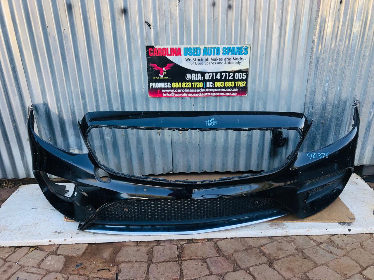 Mercedes Benz E-class C213 AMG front bumper with bumper grill and foglight - Private Seller Mercedes Benz E-class C213 AMG front bumper with bumper grill and foglight - Private Seller