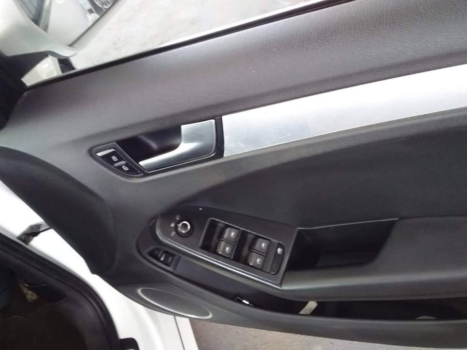 2011 Audi A4 Stronic TFSI sedan automatic 2011
