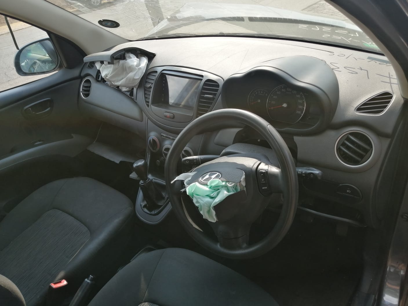 HYUNDAI I10 STRIPPING FOR SPARES - Private Seller