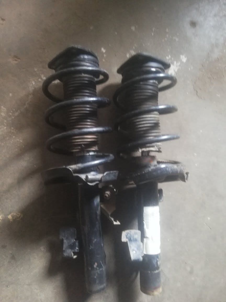 Volvo S40 2005 Front shocks for sale - Private Seller Volvo S40 2005 Front shocks for sale - Private Seller