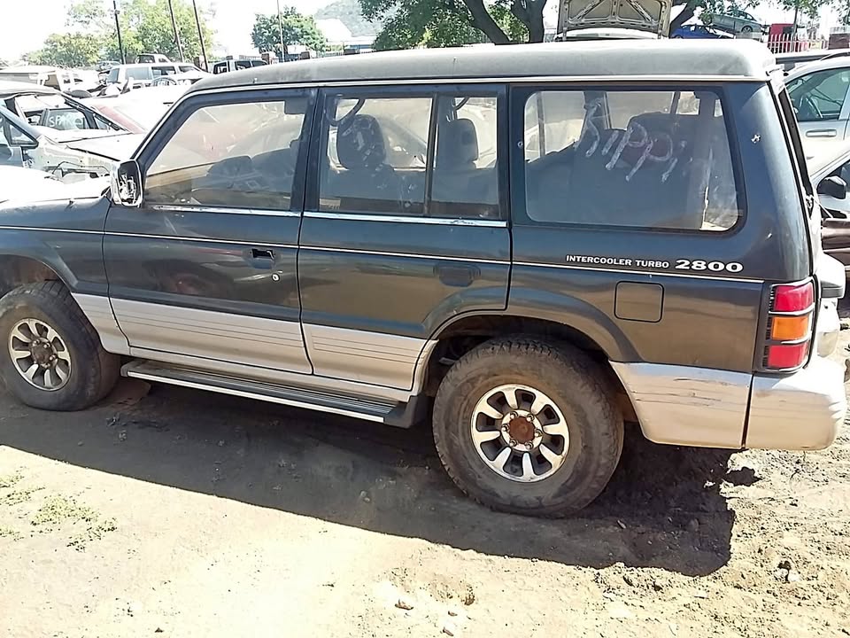 Mitsubishi pajero stripping for spares - Private Seller Mitsubishi pajero stripping for spares - Private Seller
