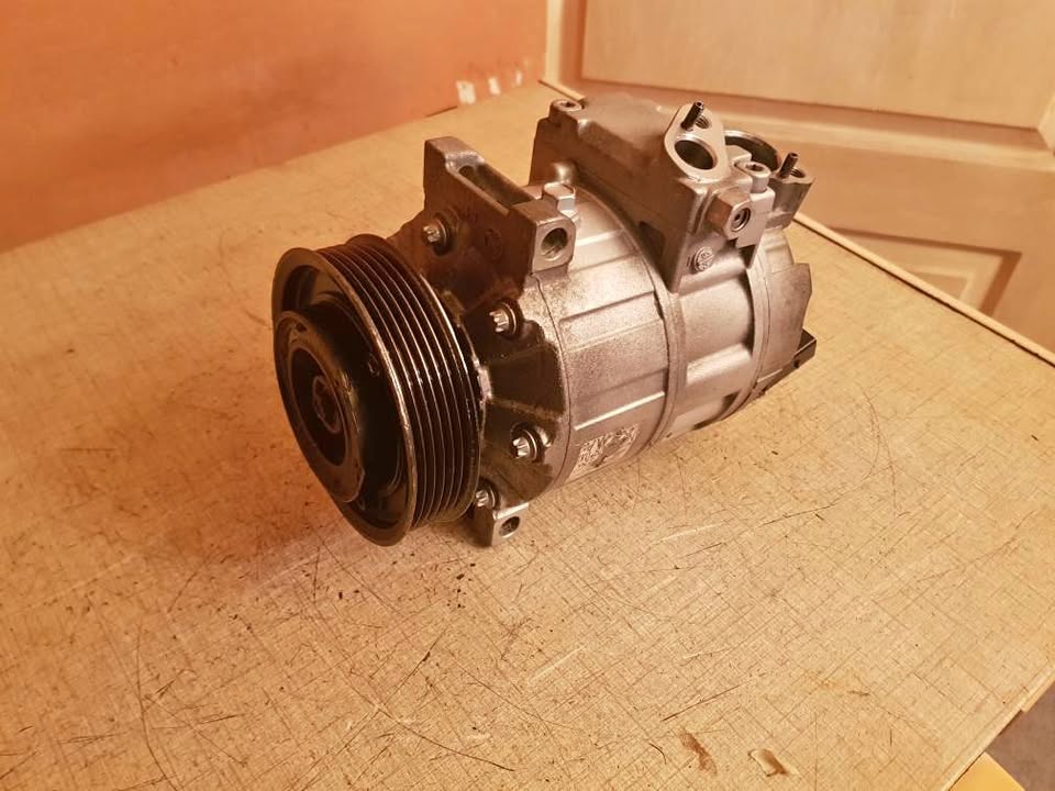 VW OR AUDI A4 AIRCON PUMP FORSALE