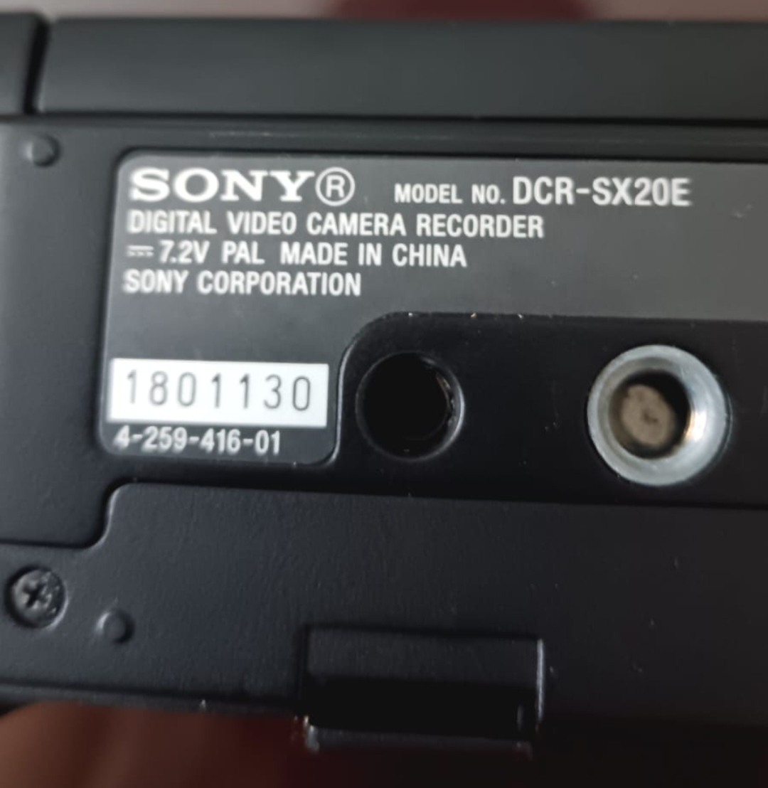 Sony handycam model dcr sx20E