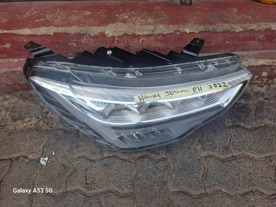 GMW HAVAL JOLION HEADLIGHT - Private Seller GMW HAVAL JOLION HEADLIGHT - Private Seller