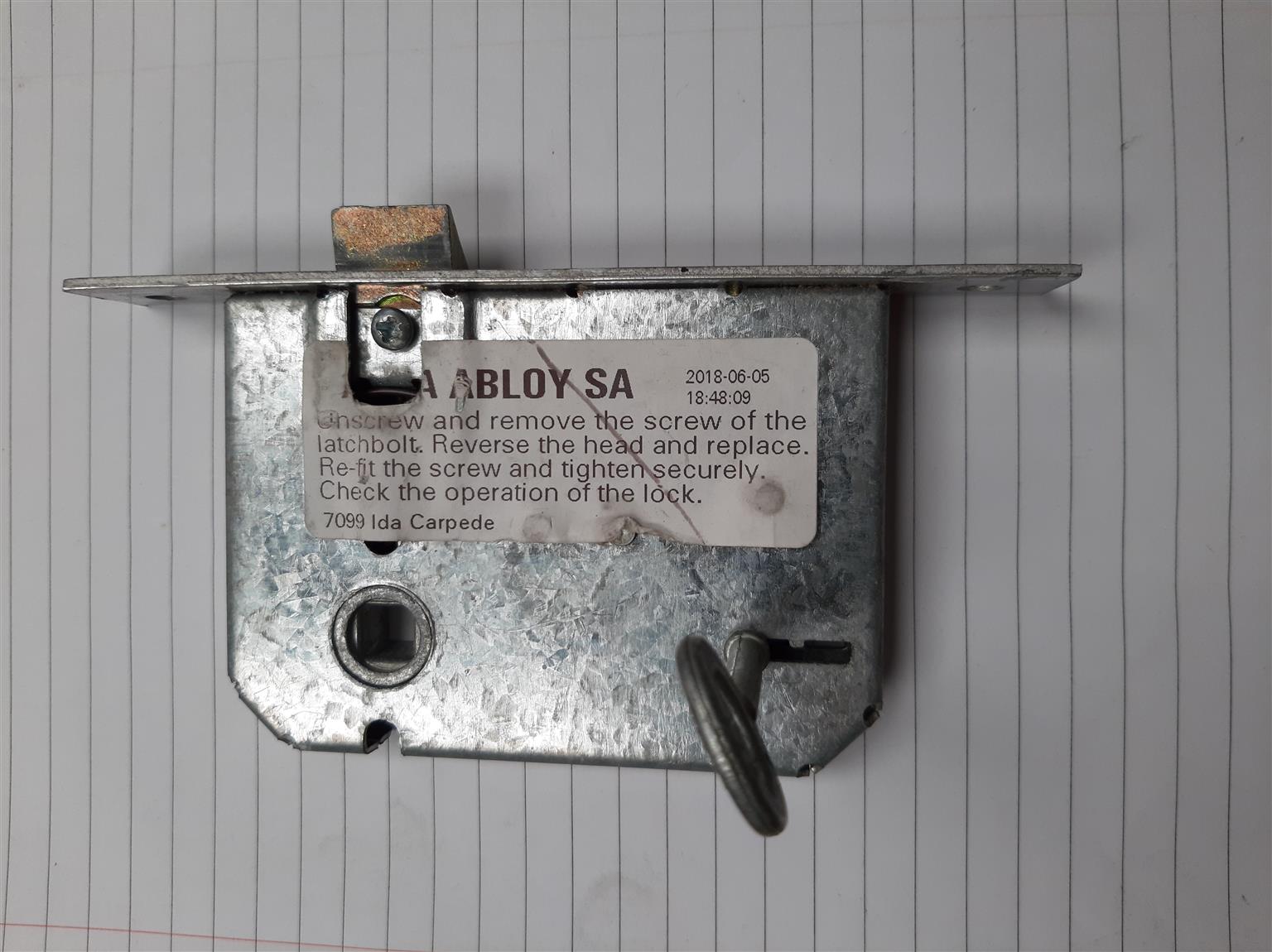 Yale Locks Bedroom For Sale Only 1 Key Per Lock Junk Mail