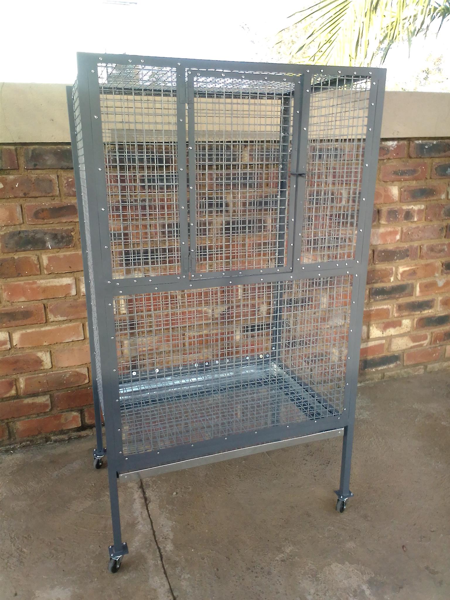 AVIARIES AND  CAGES  CUSTOM BUILD TO YOUR SPECIFICATIONS