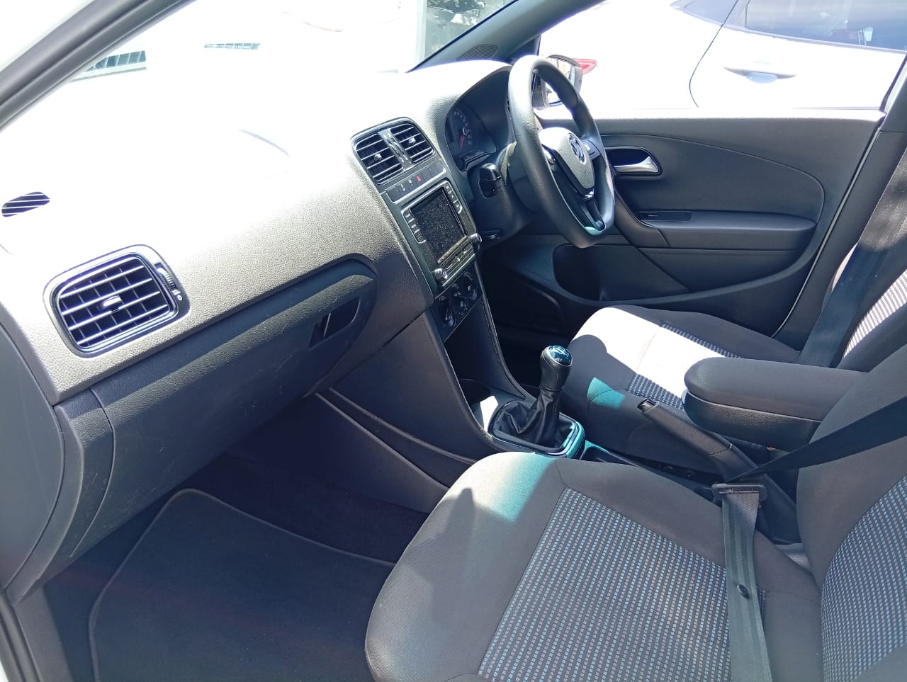 2022 Volkswagen Polo Vivo8 1.4 55KW Hatch Manual Cloth Seats Good Order