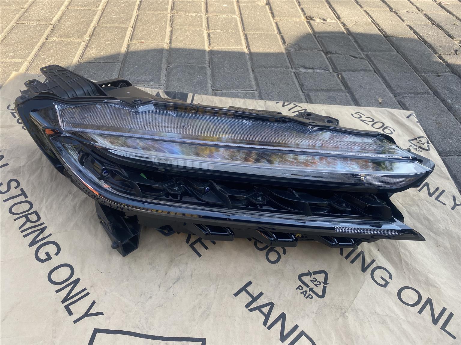 2025 TOYOTA URBAN CRUISER FULL LED HEADLIGHT RIGHT SIDE FOR SALE