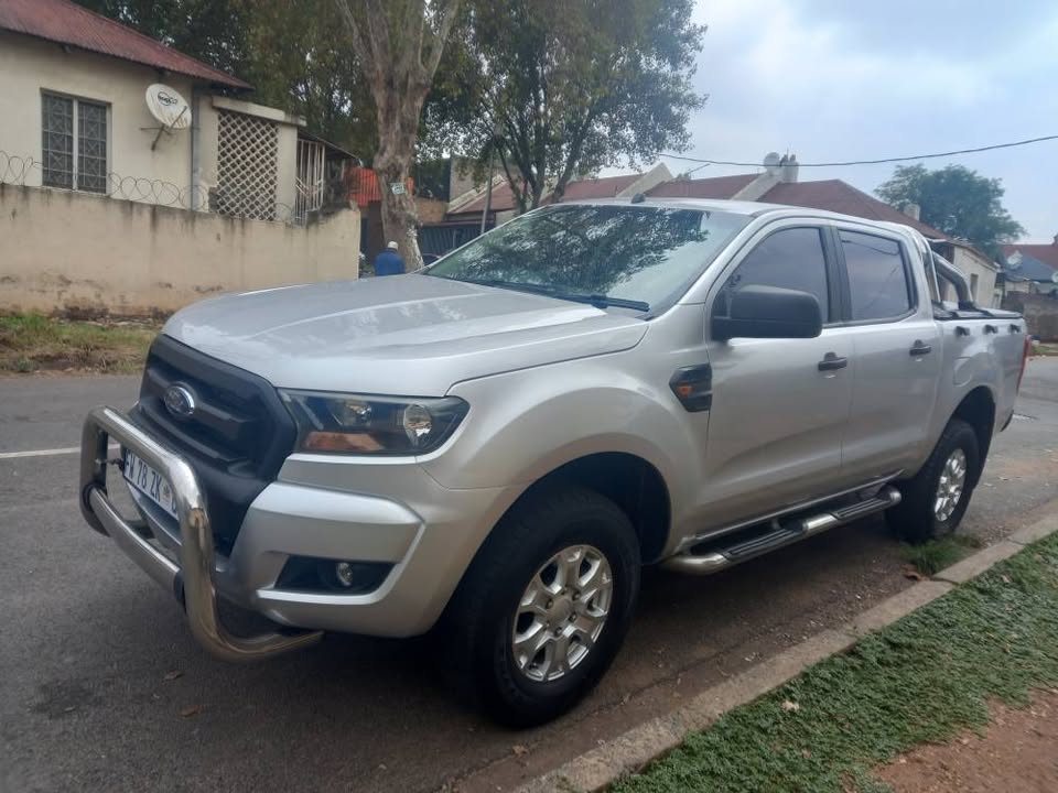2017 Ford Ranger Double Cab 2.2 Diesel, Manual, Silver, 87000kms