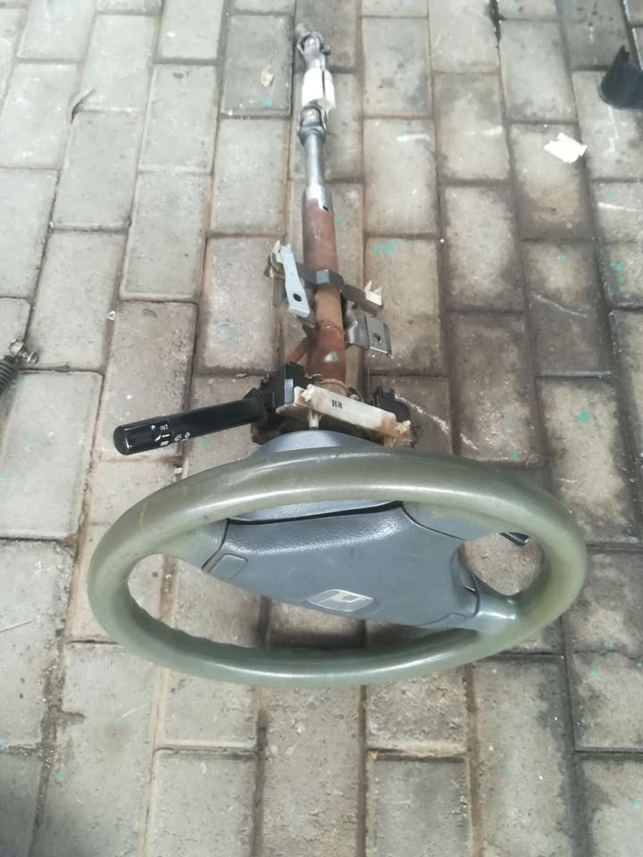 HONDA BALLADE STEERING WHEEL/COLUMN FOR SALE - Private Seller HONDA BALLADE STEERING WHEEL/COLUMN FOR SALE - Private Seller