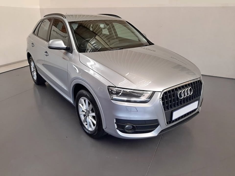 2015 AUDI Q3 2.0 TDi (103KW)