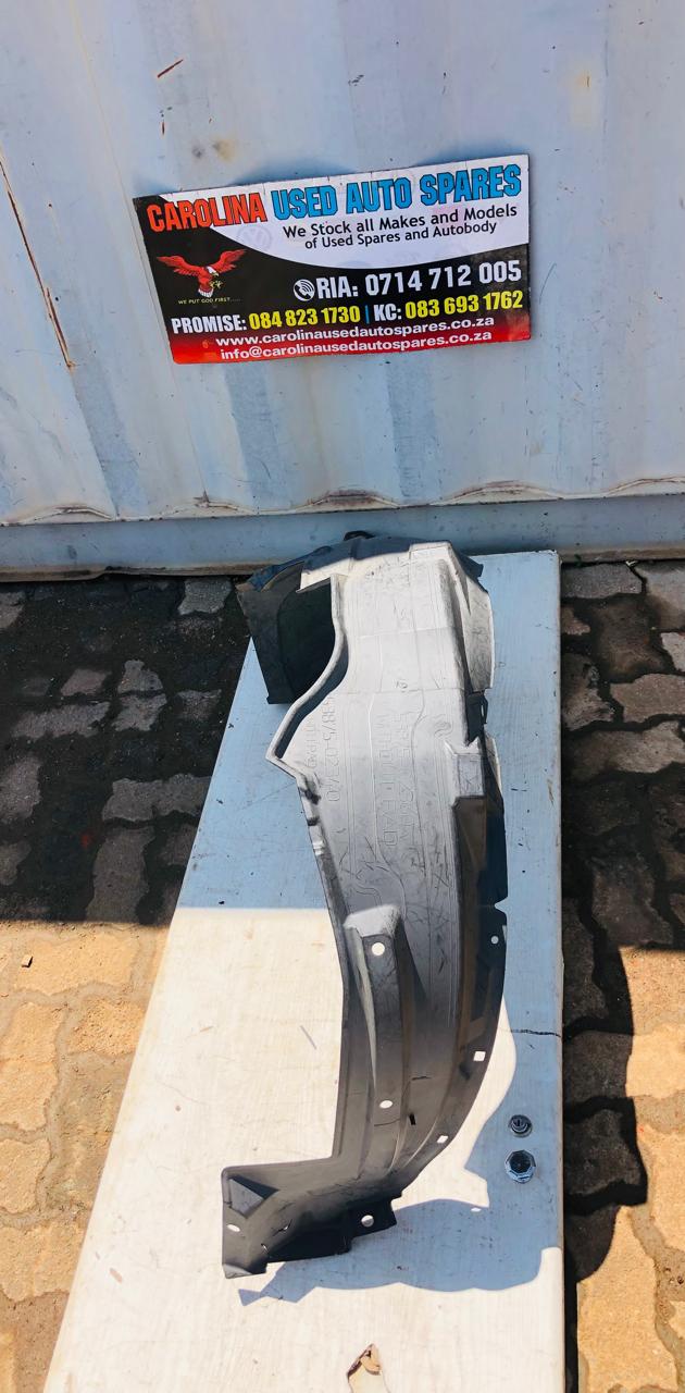 Toyota Auris right side front fender liner (2010-2012) - Private Seller Toyota Auris right side front fender liner (2010-2012) - Private Seller