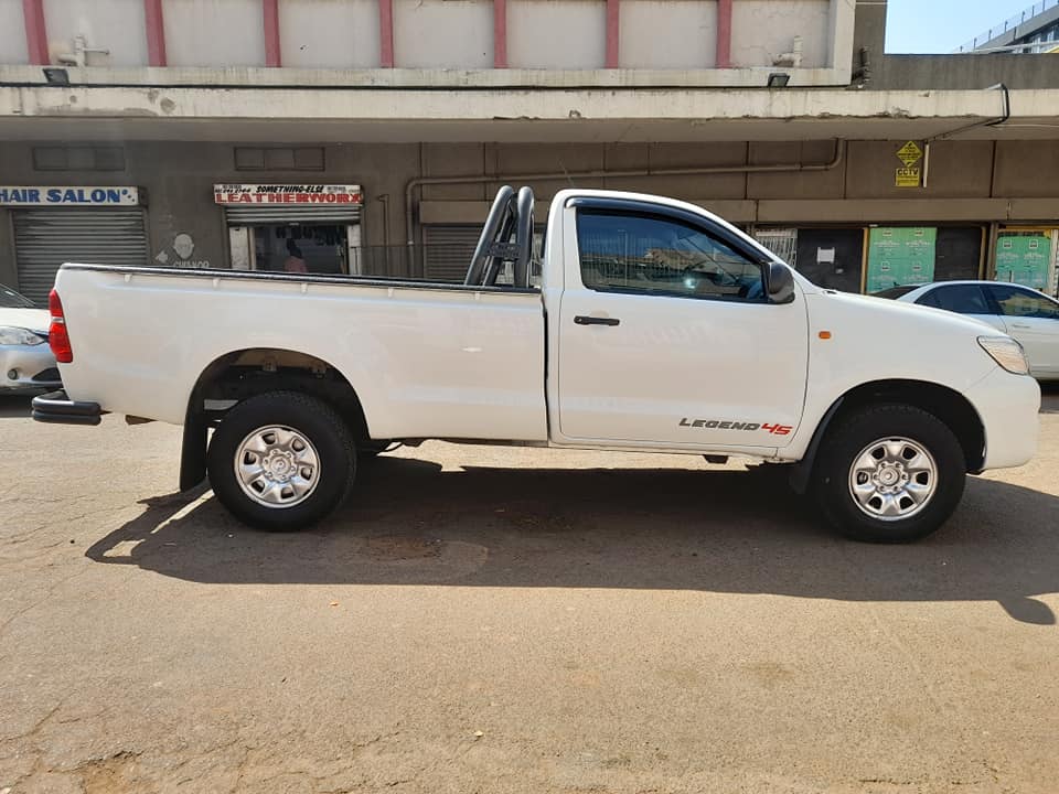 2016 Toyota Hilux 2.5D4D Single Cab Legend Available