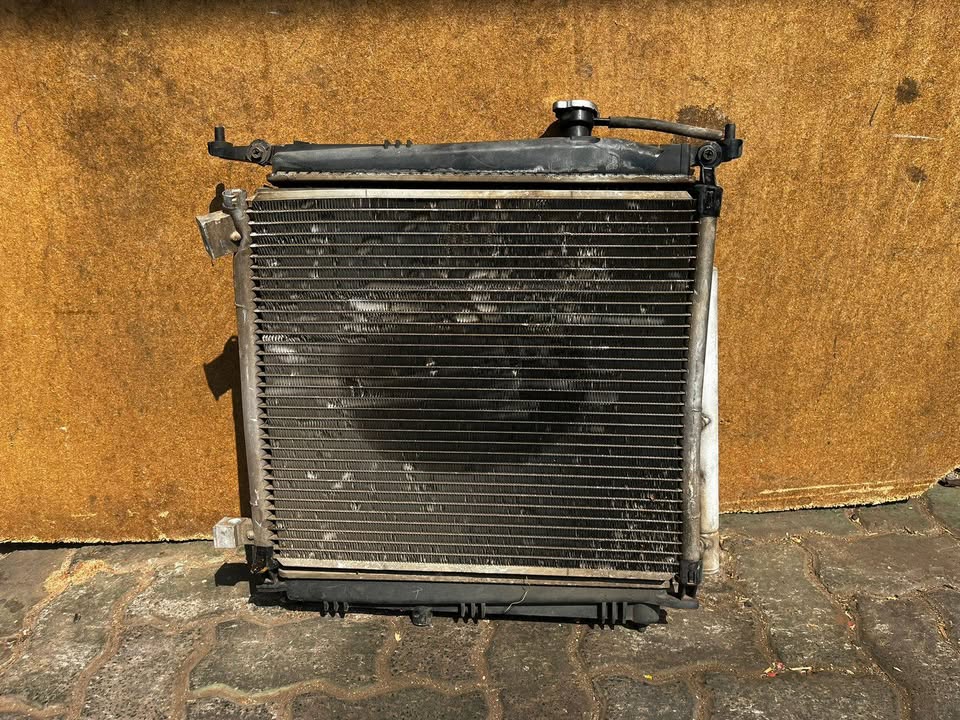 Datsun Go Radiator with Fan - Private Seller Datsun Go Radiator with Fan - Private Seller