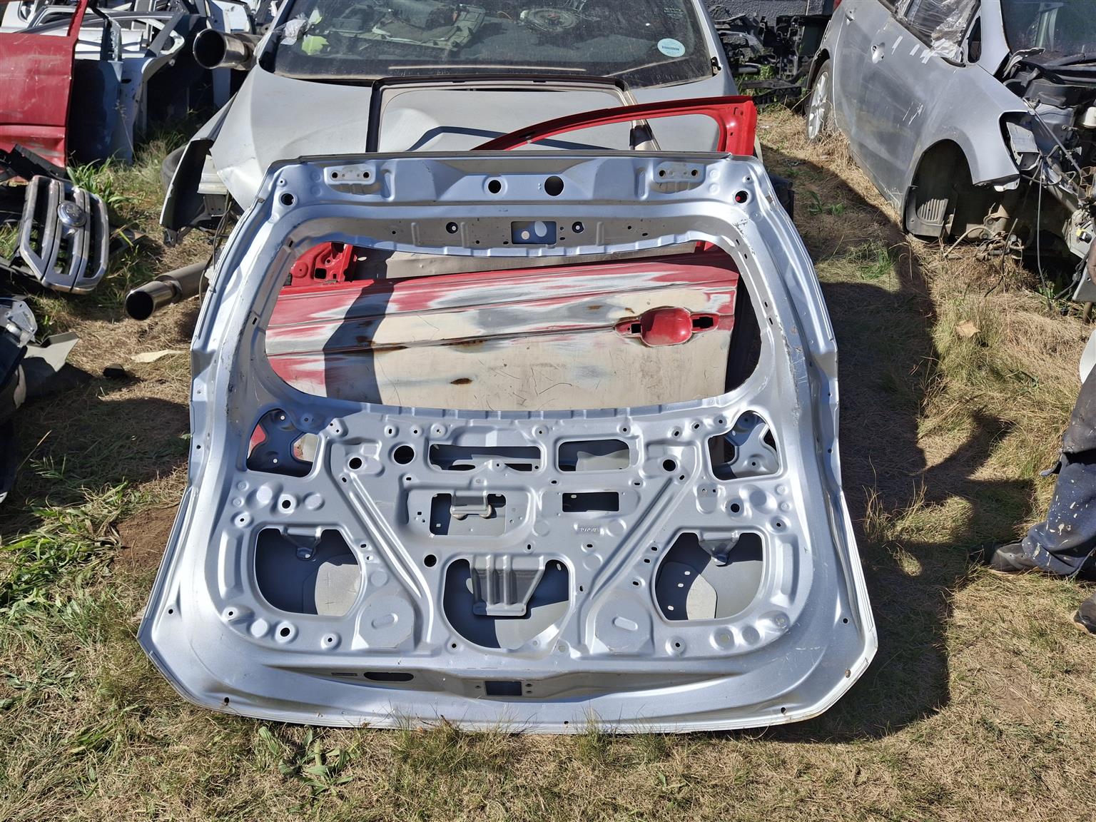 Toyota Rav4 tailgate available for sale - Private Seller Toyota Rav4 tailgate available for sale - Private Seller