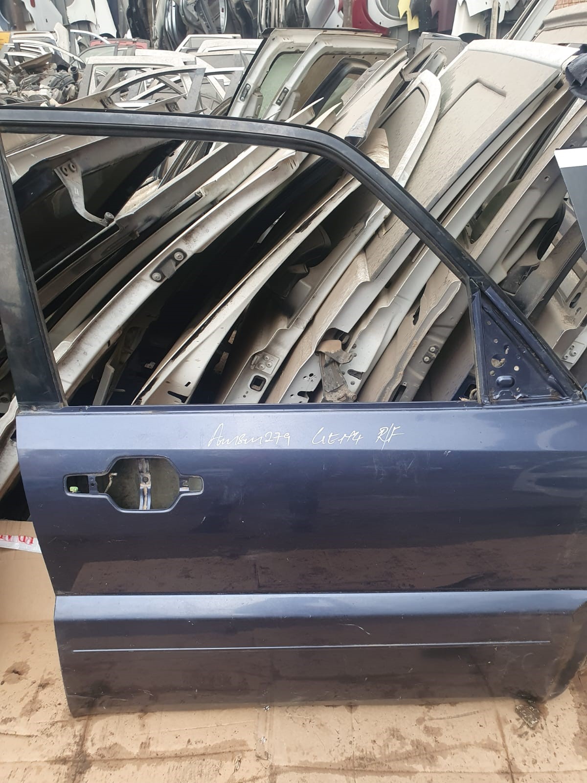 2008 Mitsubishi Pajero Replacement Car Door for Sale (Second-Hand) Royal blue - Private Seller
