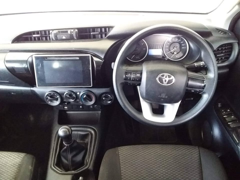 Used 2018 Toyota Hilux 2.4GD-6 double cab 4x4 SRX - Private Seller