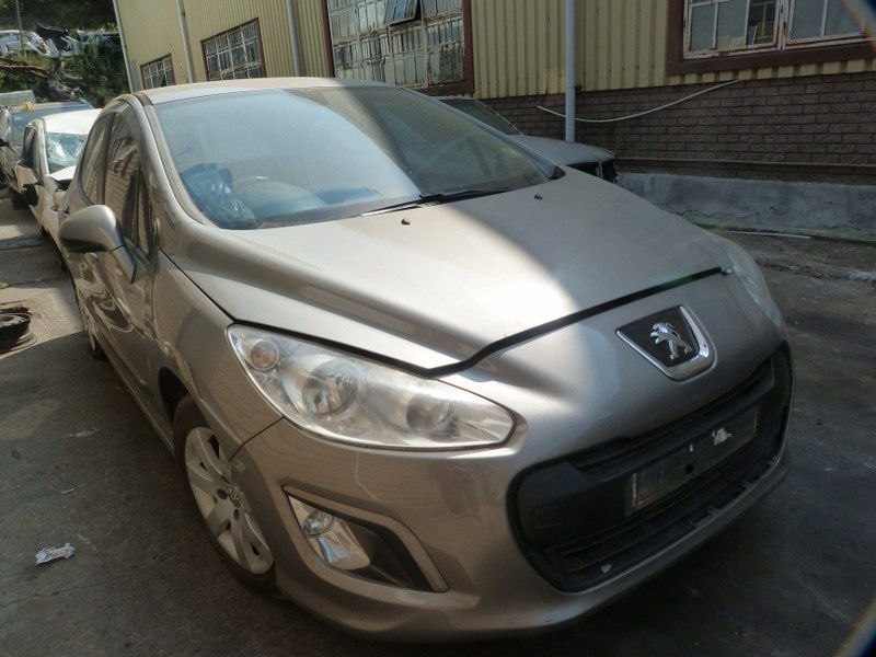 Peugeot 308 1.6 Manual 10FH - 2013 SPARESBOYZ STRIPPING FOR SPARES - Private Seller