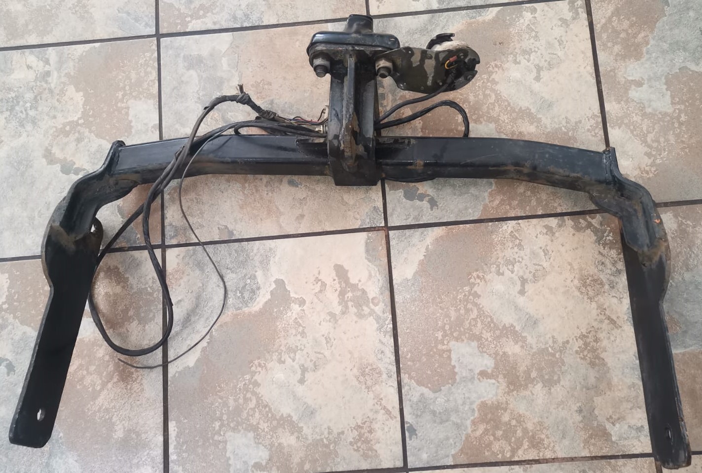 USED TOWBAR FOR CHEV CAPTIVA FOR SALE - Private Seller